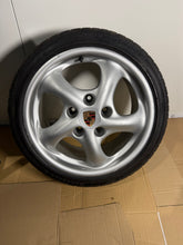 Load image into Gallery viewer, Porsche Twist 996 911 Carrera Alloy Wheel 99636212800 9x17" ET55