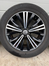 Load image into Gallery viewer, VOLKSWAGEN TIGUAN 18” ALLOY WHEELS WITH TYRES 5NA601025C x4 5x112