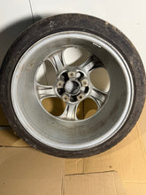 Load image into Gallery viewer, Porsche Twist 996 911 Carrera Alloy Wheel 99636212800 9x17" ET55