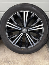 Load image into Gallery viewer, VOLKSWAGEN TIGUAN 18” ALLOY WHEELS WITH TYRES 5NA601025C x4 5x112