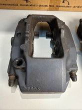 Load image into Gallery viewer, Porsche Boxster 986 987 Rear Brake Calipers 996352422 996352421 Vw Conversion