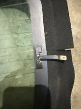 Load image into Gallery viewer, AUDI TT MK1 8N (98-06) ROADSTER CONVERTIBLE SOFT TOP ROOF REAR GLASS WINDOW
