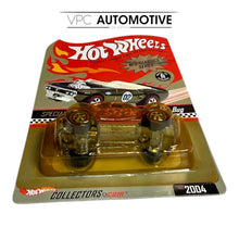 Load image into Gallery viewer, Hot Wheels 2004 RLC Pink VW Bug Special Edition 01821/10000
